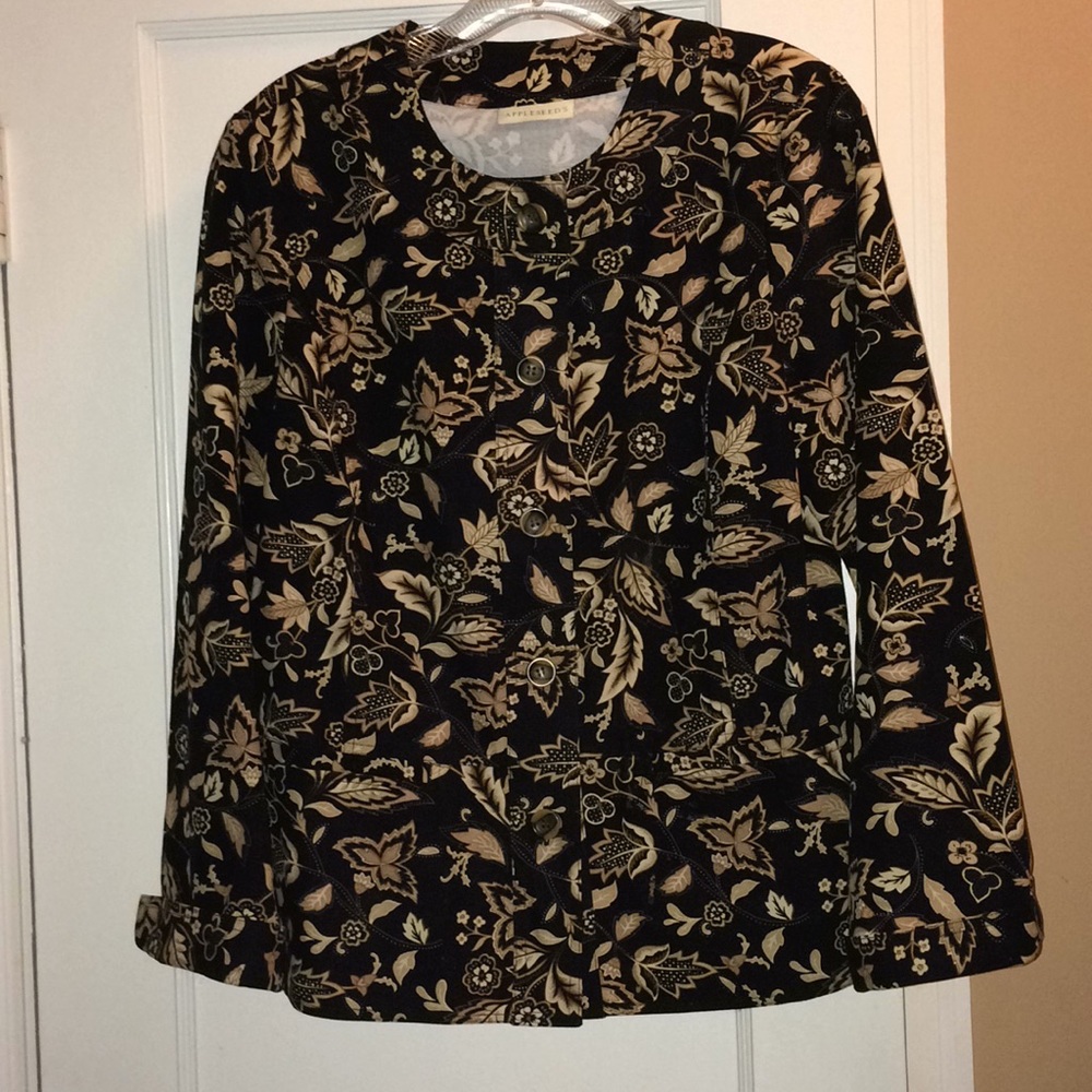 Appleseed’s Button Down Jacket. - image 3